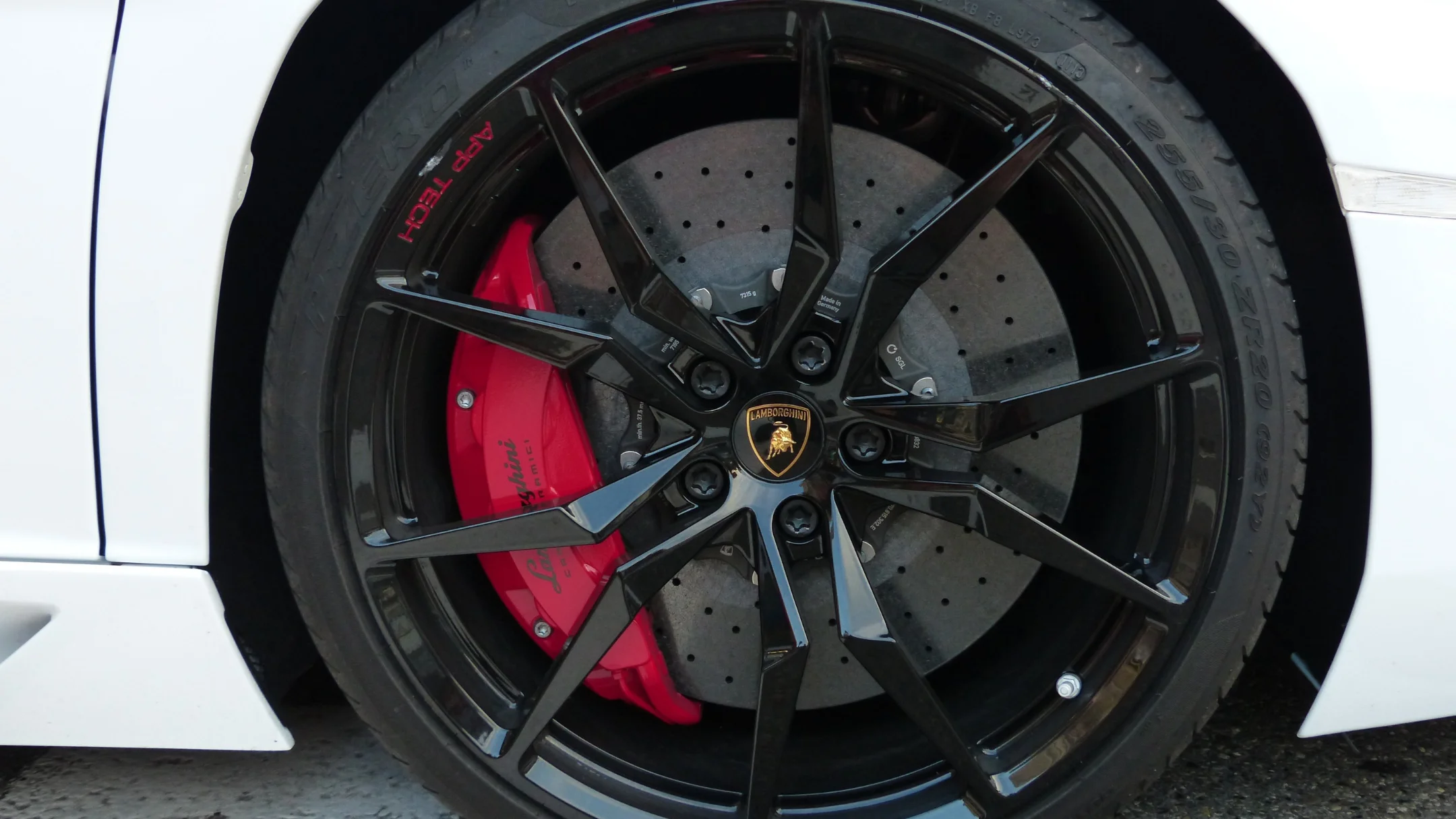 wheel rim repair